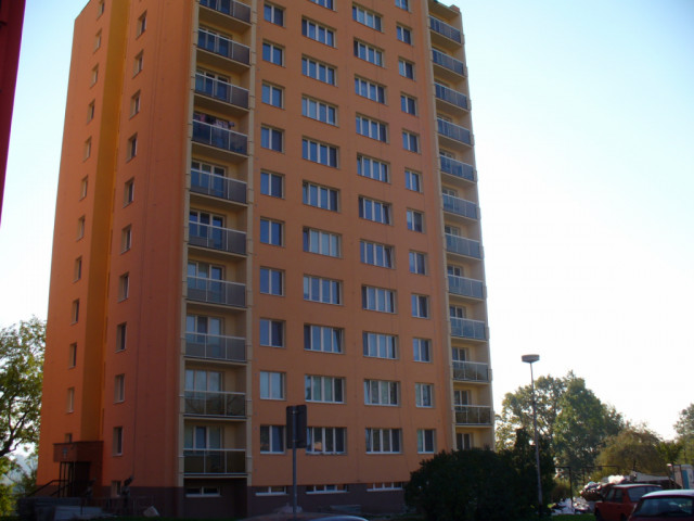 Čáslavská 10