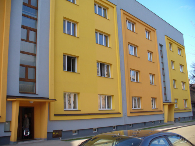 Dukelská 10, 12