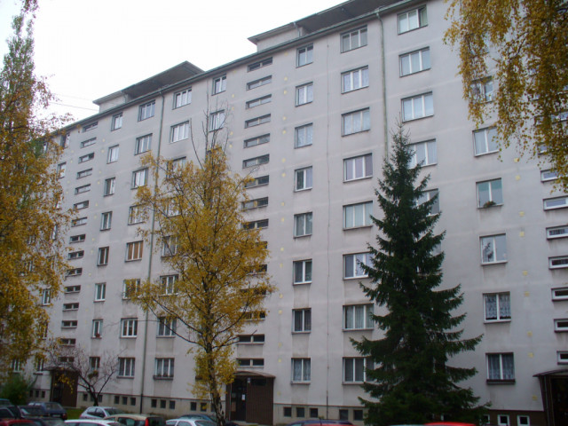 Slezská 24, 26, 28, 30